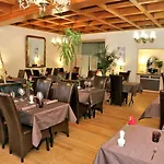 Logis L'ecu De France 3* モーリアック