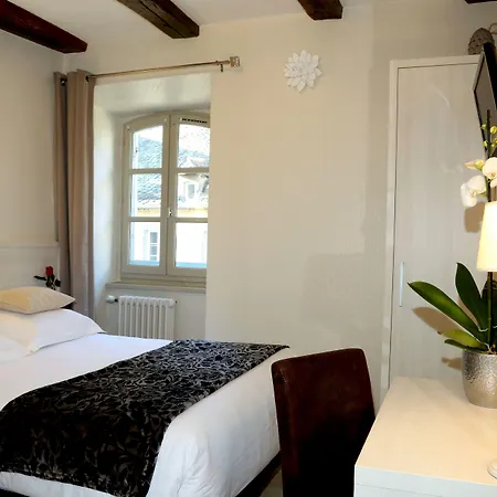 Logis L'ecu De France Szálloda Mauriac