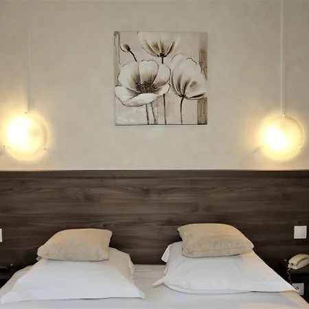 Logis L'ecu De France