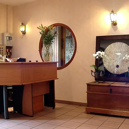 Logis L'ecu De France Szálloda