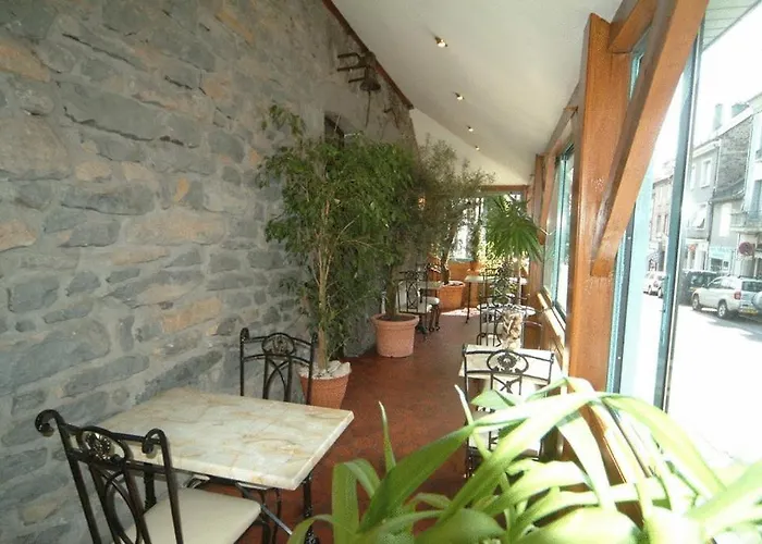 Logis L'ecu De France Mauriac (Cantal)